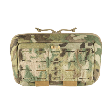 M-Tac Admin Pouch Large Elite taktiisessa maastokuviossa, tehty kestävästä Cordurasta varusteiden ja asiakirjojen säilytykseen.