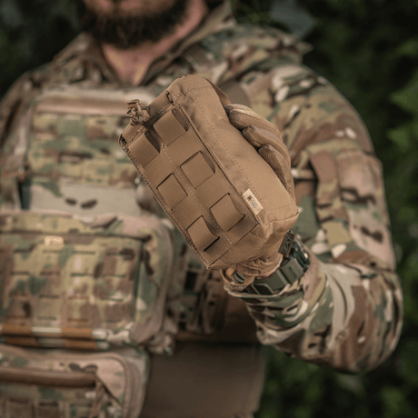 M-Tac Mediclomme Small Vertical Elite vankasta multicam-nylonista sisäisellä IFAK-organizerilla ja NIJ-sertifioinnilla, näytetty gallerian sijainti 1.