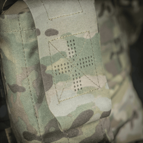 M-Tac Mediclomme Small Vertical Elite multicam-nylonista, NIJ-sertifiointi ja hengittävä perforointi, näytetty galleria-asemassa 1.