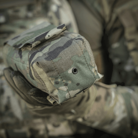 M-Tac Mediclomme Small Vertical Elite multicam-nylonista NIJ-sertifioinnilla ja integroidulla IFAK-organizerilla, näytetty gallerian sijainti 1.