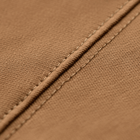 Lähikuva M-Tac Pullover 4 Seasons -kankaasta, joustava muotoilu arki- ja taktiseen käyttöön