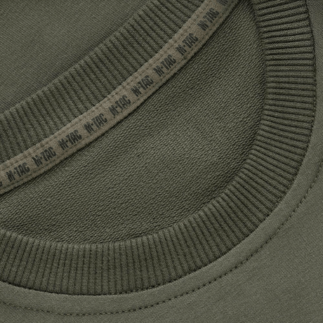 M-Tac Pullover 4 Seasons oliivinvihreä, pyöreä kaula-aukko ja joustavat kalvosimet, ympäri vuoden käytettävä.