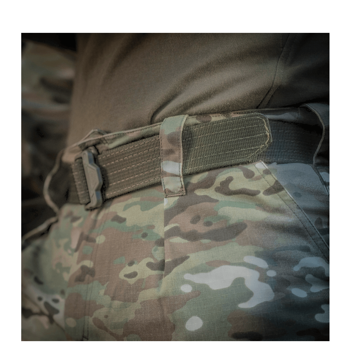 M-Tac Feltbukser NYCO i slidstærkt camouflagestof med YKK fittings, ideelle til holdbarhed og komfort i felten.