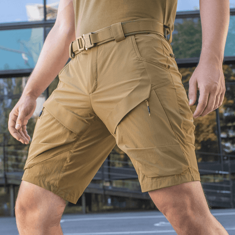 M-Tac Shorts Rubicon Flex i mørk oliven med cargo-lommer og 4-vejs stræk for maksimal komfort og bevægelse.