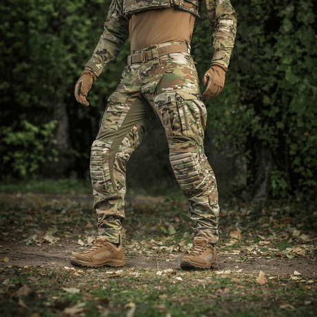 M-Tac Bukser STURM NyCo Extreme Gen.II taktiske bukser med Cordura forstærkning i skovområde