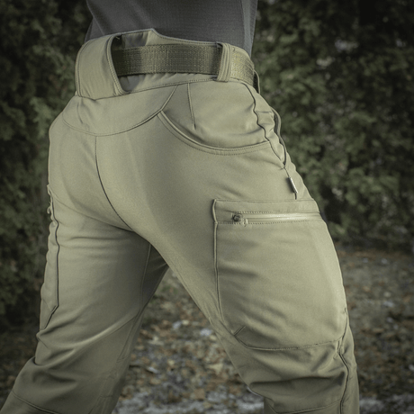 M-Tac Bukser Soft Shell Vinter med fleecefor, vind- og vandafvisende softshell-materiale, ideelle til efterår og vinter.