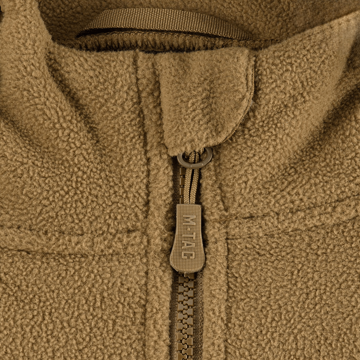M-Tac Division Gen.II Windblock Fleecejakke lynlåsdetalje i beige fleece