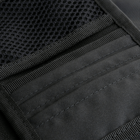 M-Tac Patch Panel Elite kestävästä CORDURA®:sta, musta malli korttitaskuilla ja Velcro-suljennalla.