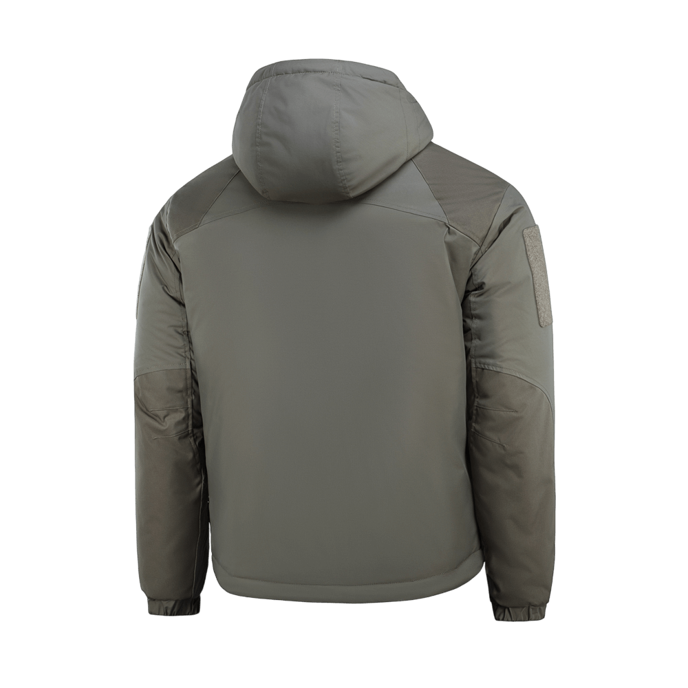 M-Tac Alpha Gen.III Pro Vinterjakke set bagfra med hætte, designet til ekstreme forhold, vandtæt og isoleret med G-Loft 150 g/m².