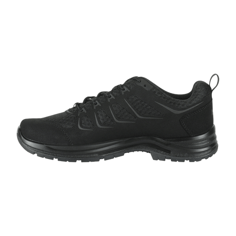 M-Tac Tactical Sneakers IVA i sort, lette og ventilerede med åndbar mesh og forstærket tå, ideelle til hverdag og outdoor-aktiviteter.