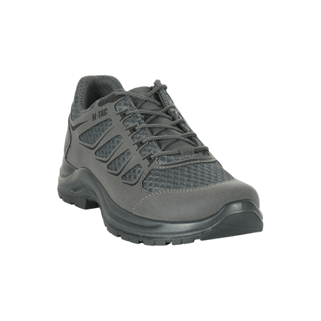 M-Tac Tactical Sneakers IVA - lette, ventilerede og slidstærke sko til trekking og hverdag med forstærket tå og åndbar mesh.