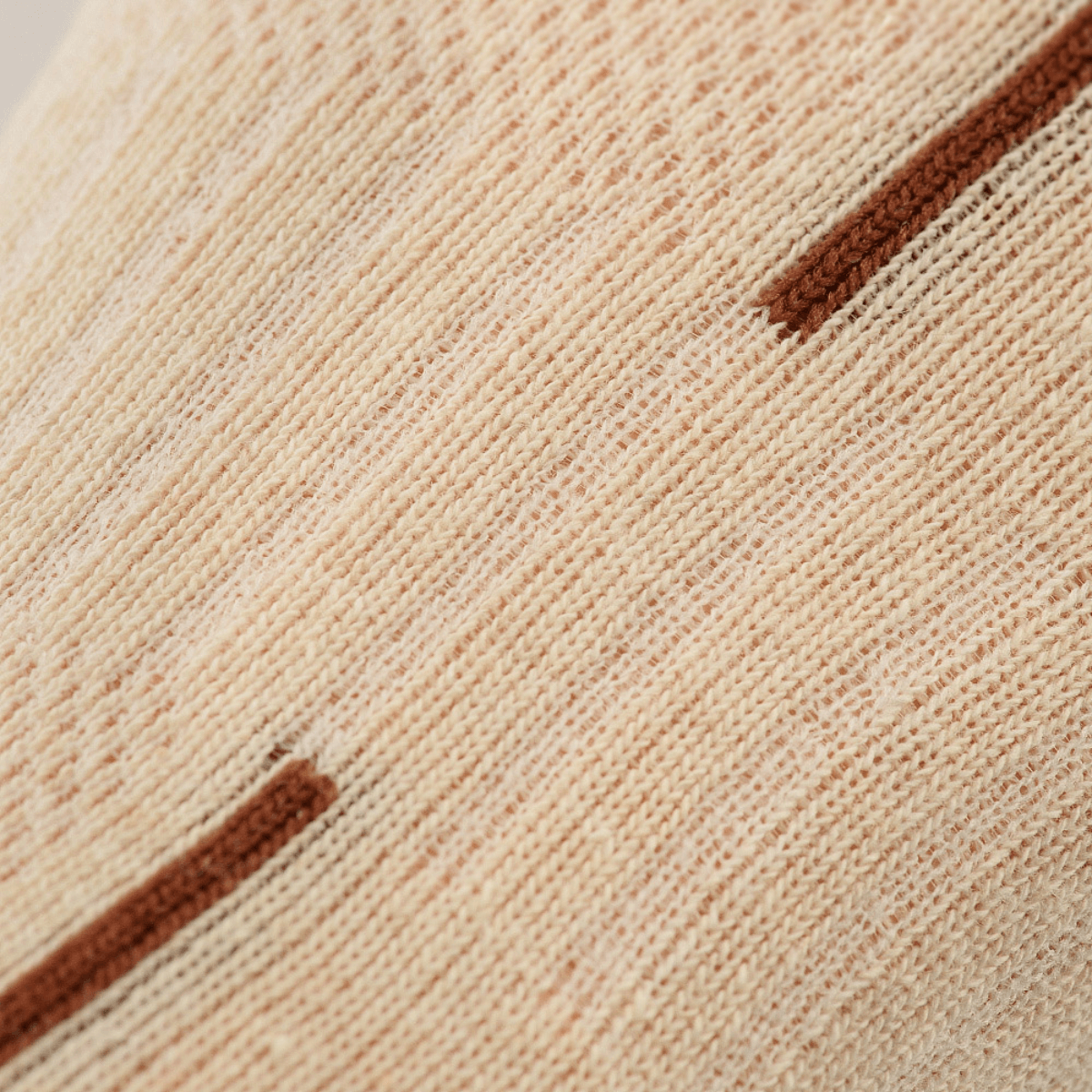 M-Tac Letvægtssokker Mk.3 i nærbillede, sommer trekking sok med ergonomisk design og åndbart materiale, perfekt til vandring.