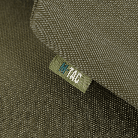 M-Tac istuinalusta vyökiinnikkeellä ARMOR, kestävällä Cordura 1000D -päällysteellä lämmöneristykseen ja kosteussuojaan.