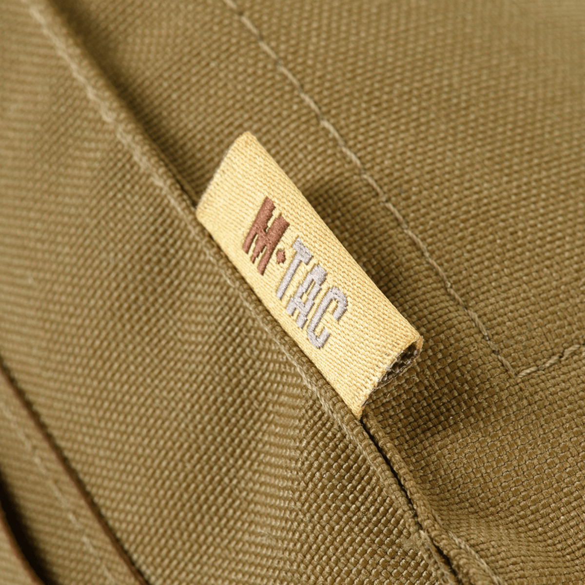 M-Tac Pouch til M249 Cartridge Box Closed detaljebillede med M-Tac logo på holdbart Cordura 500D materiale i brun.