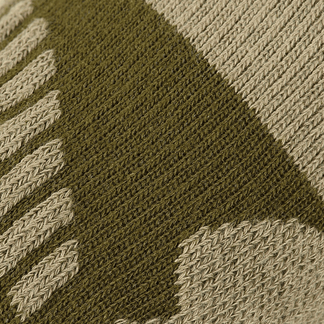 Nærbillede af stoffet i M-Tac Coolmax XLong Sokker – Komfort og Åndbarhed, der viser det elastiske materiale og åndbare design.