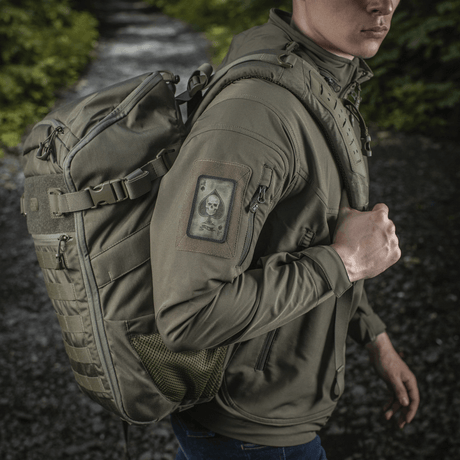 M-Tac Patch Ace of Spades takissa vintage-tyylissä, symboloi taistelutahtoa, valmistettu Cordura 500d, kiinnitys velcrolla