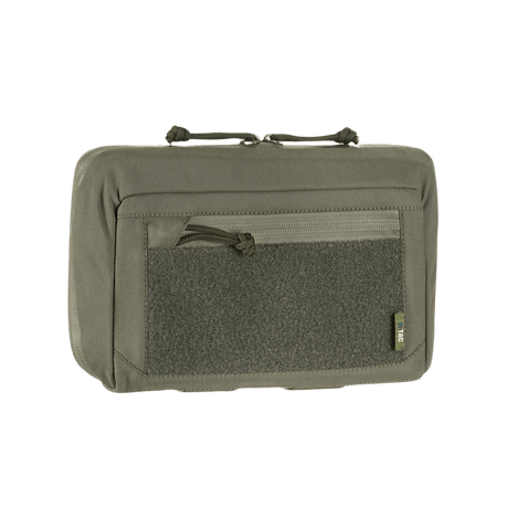M-Tac Admin Pouch Large Elite Gen.II Cordura 500D:stä AquaGuard-vetoketjulla ja Velcrolla modulaarisille lisävarusteille; sopii tabletille ja pienten tavaroiden säilytykseen.