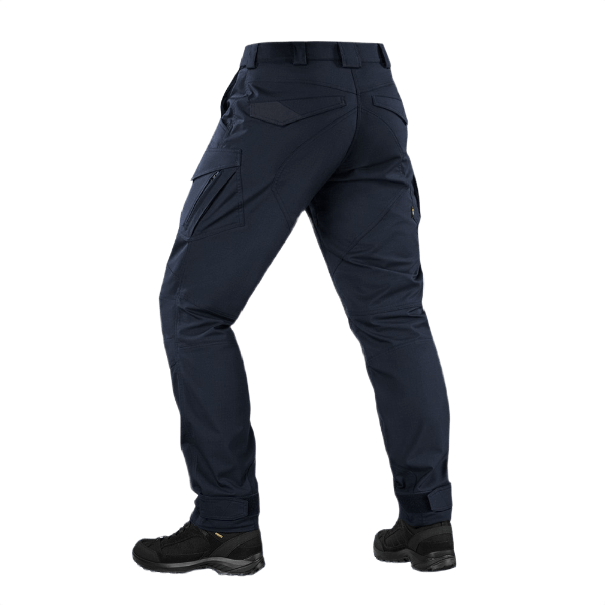 M-Tac Aggressor Special Edition Bukser til taktisk og outdoor-brug, set bagfra, med elastisk talje og moderne snit.