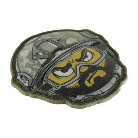 M-Tac Patch Emoji #21 PVC 3D -tarra kamuflaasikypärässä Velcro-kiinnityksellä, taktinen morale-tarra vaatteisiin tai varusteisiin, 6.5 x 6.5 cm