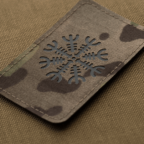M-Tac Patch Helm of Horror Vaakasuuntainen Laser Cut – ægishjálmur Cordura 500D:ssä, sopii univormuun tai taktiseen varustukseen, kiinnitys Velcro.