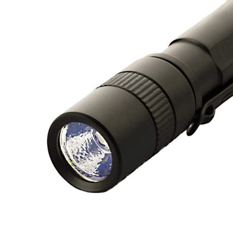 M-Tac taskulamppu K2 alumiinista, kompakti EDC-taskulamppu, jopa 90 lumenia, LED XPE2, veden- ja iskunkestävä, täydellinen avainrenkaaseen.