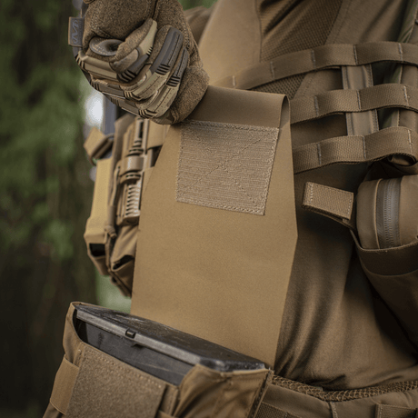 M-Tac-tasku M249 Cartridge Box Closed kiinnitetty varusteeseen, Cordura 500D-materiaalia