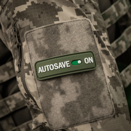 M-Tac Patch Autosave PVC maastokuvioisessa takissa, 3D-efekti, PVC-materiaali, Velcro-takapuoli, sopii taktiseen varustukseen.