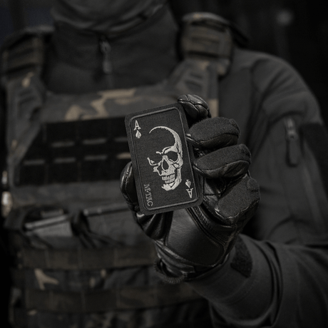 M-Tac Patch Face of War (kirjonta) Cordura 500d, Vietnamin sodan kalloaihe, kiinnitetty Velcrolla, en sotilaalle.