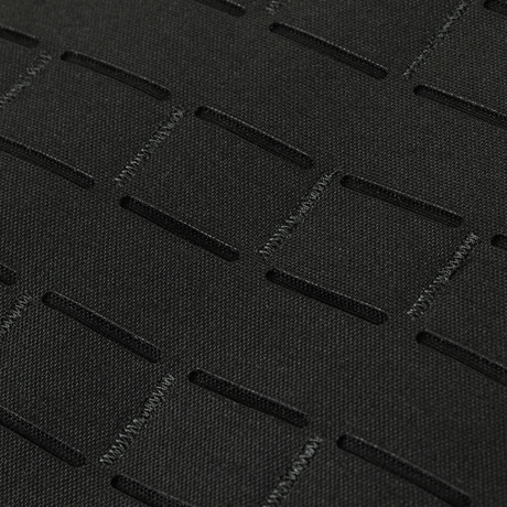 Lähikuva M-Tac Plate Carrier Cuirass FAST QRS XL Gen.II:n Cordura 500D -kankaasta.