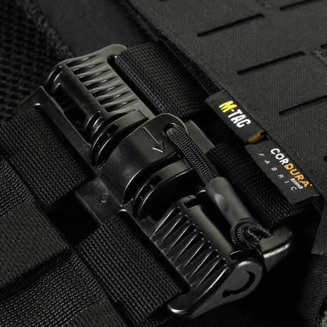 Yksityiskohta M-Tac Plate Carrier Cuirass FAST QRS XL Gen.II: Cordura 500D ja 2M ROC -pikasolki.