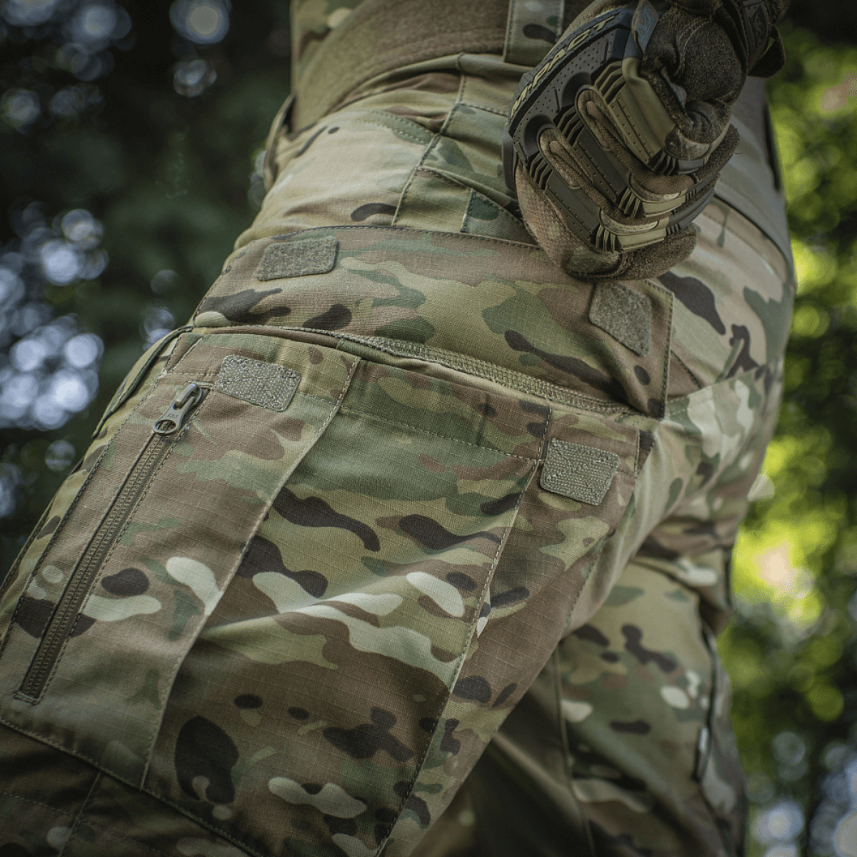 M-Tac Shorts STURM Gen.II Nyco Extreme, camouflage design for taktisk brug og outdoor-aktiviteter, set bagfra, detaljevisning.
