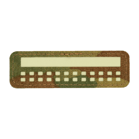 M-Tac Patch Flag 25x80 Mini Squares Cordura 500D:ssä velcro-kiinnityksellä, kestävä ja kevyt taktiseen käyttöön. Mitat: 25x80 mm.