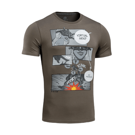 Brun M-Tac T-Shirt Comics Drone Girl med tegneserieinspireret print af en dronepilot, der symboliserer styrke og effektivitet.
