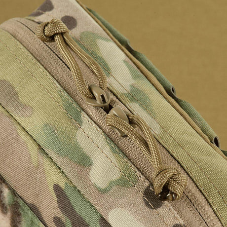 M-Tac Utility Taske Elite Medium multicam, kestävä materiaali ja vahva kaksoisvetoketju, galleria-asento 1.