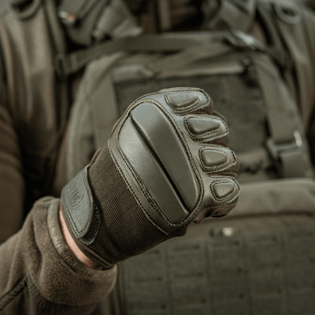 M-Tac Handsker Assault Tactical Mk.2 - taktisk handske med stødabsorberende egenskaber og justerbar pasform, designet til maksimal beskyttelse.