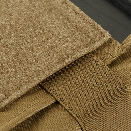Lähikuva M-Tac-taskusta M249 Cartridge Box Closed, Cordura 500D ja Velcro-suljin