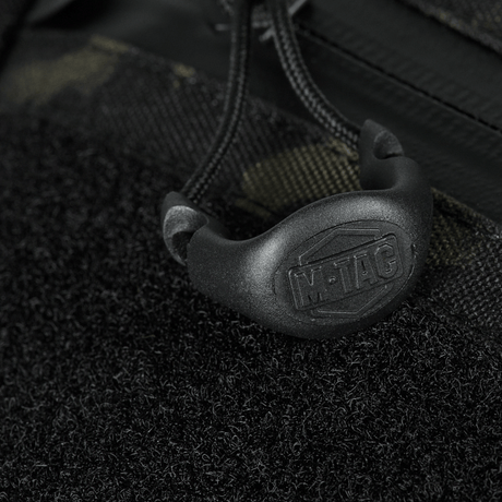 M-Tac Sling -pistoolilaukku Elite Hex Velcro, yksityiskohta vetoketjusta ja fastex-lukosta.