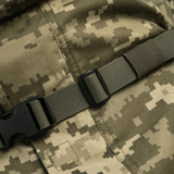 M-Tac Siddeunderlag med bælte i camouflage mønster med solidt bælte og spænde, ideal til udendørs eventyr.