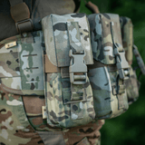 M-Tac Dobbelt Magasin Taske med Fastex Lukning i camouflage, ideel til AR- og AK-seriens magasiner, lavet af Cordura 500D.