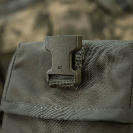 M-Tac Taske til Natkikkert PVS-14 med fastex-lukning for sikker opbevaring og transport af natkikkerter eller lignende enheder.