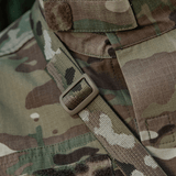 Nærbillede af camouflage mønster på M-Tac Taske til Natkikkert PVS-14