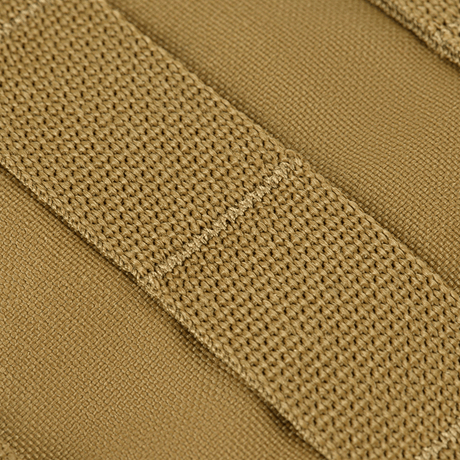 MOLLE-webbing på M-Tac War Belt ARMOR lavet af holdbart Cordura 500D for taktisk brug og udstyrstilpasning.