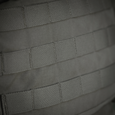 Detalje af M-Tac War Belt ARMOR med MIL-SPEC MOLLE-webbing i slidstærkt Cordura 500D, ideel til taktisk udstyr og tilbehør.