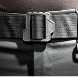 M-Tac Double Duty Taktisk Bælte Hex i sort nylon til taktisk brug, med robust spænde for stabilitet og komfort. Velegnet til daglig og taktisk brug.