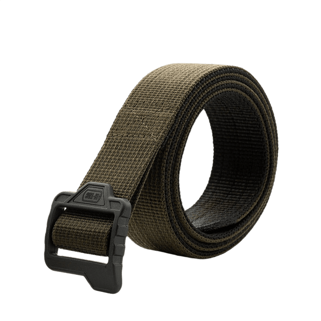 M-Tac Double Duty Taktisk Bælte i vendbart design, viser coyote side med spænde, ideel til taktiske opgaver for professionelle og entusiaster.