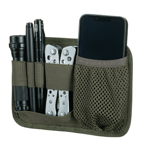 M-Tac Hook & Loop Low Profile Admin Panel modulær organizer med lommer til pen, lommelygte, multitool og telefon i en rygsæk