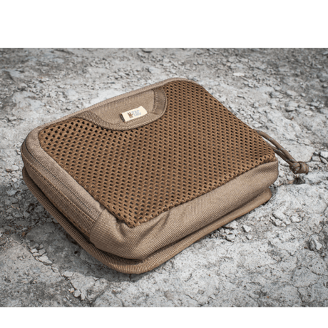 M-Tac Hook & Loop Utility Panel med lynlåslomme, perfekt til organisering i en taske eller rygsæk, modulært design, 19x13 cm.