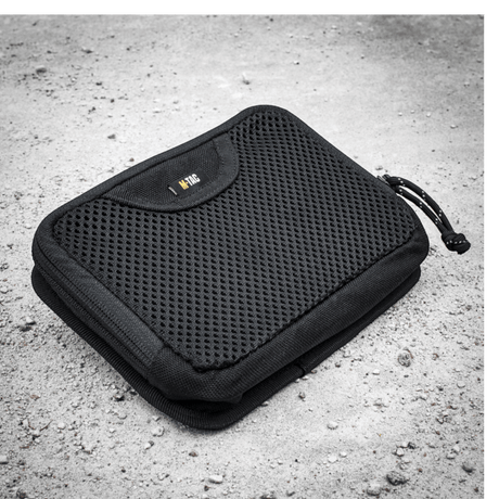 M-Tac Hook & Loop Utility Panel med lynlåslomme, modulært panel til taskeorganisering, måler 19 x 13 cm, sort design.