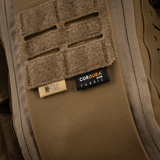 Nærbillede af M-Tac Medical Pouch Elite Rip Off med CORDURA® stofmærke i brun taktikfarve.