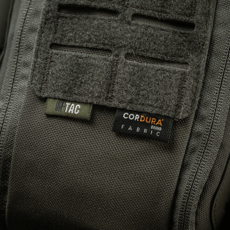 M-Tac Medical Pouch Elite Rip Off med CORDURA-stof i tæt på syning og logo.